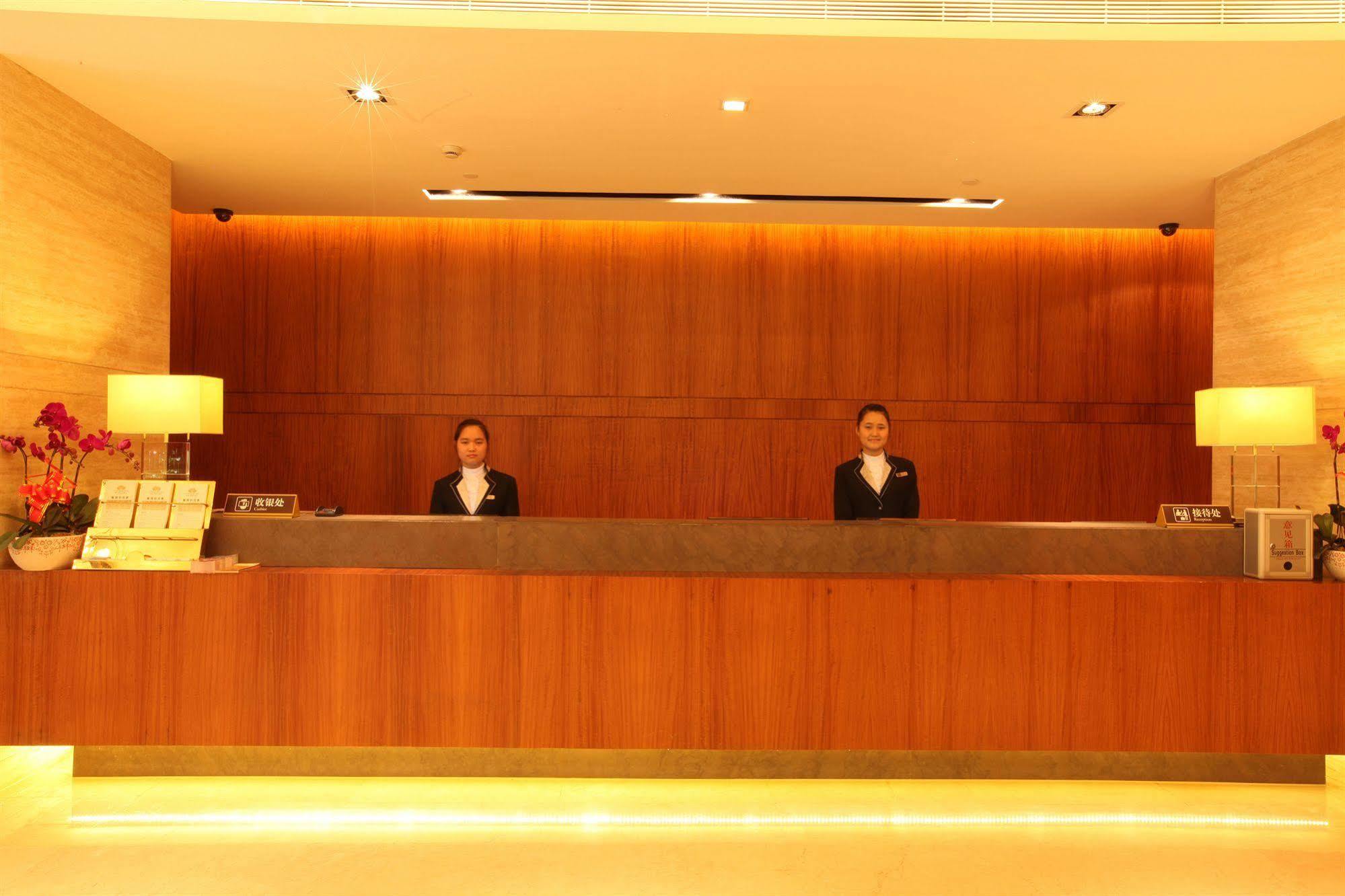 The La Hotel 新世界伟瑞酒店 Shénzhen Interior foto